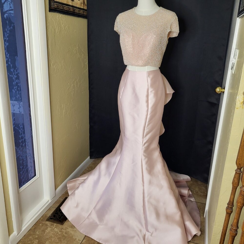 Stunning Sherri Hill #51624 Two Piece Mermaid Dress NWT - Picture 3 of 11